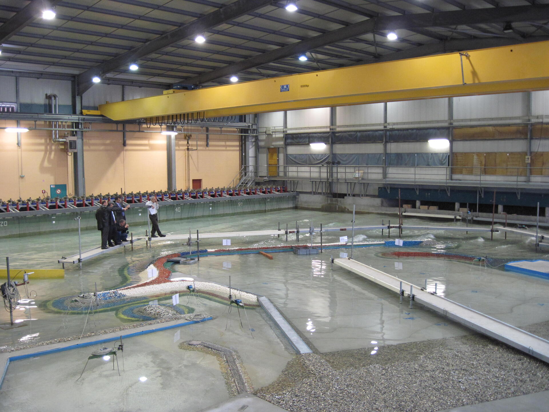 Model of the marina in wave basin | Artelia hydraulics
