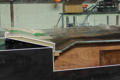 Measurements of overtopppings, wave loads and pressure on the structure | Artelia hydraulics