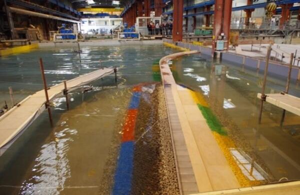 Jonction between the rubble mound structure and the caissons line on the main breakwater in the 3D model | Artelia hydraulics