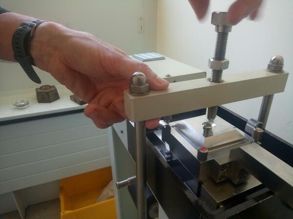 Experimental set-up for Casagrande box tests