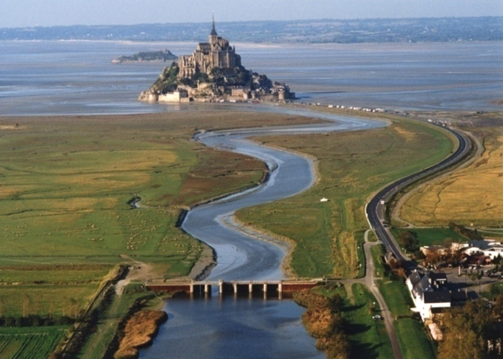 Restoration of the maritime character of the Mont-Saint-Michel Artelia Hydraulics