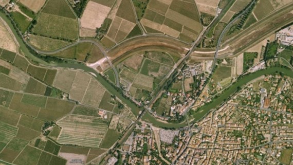Aerial view of Coursan village and channel