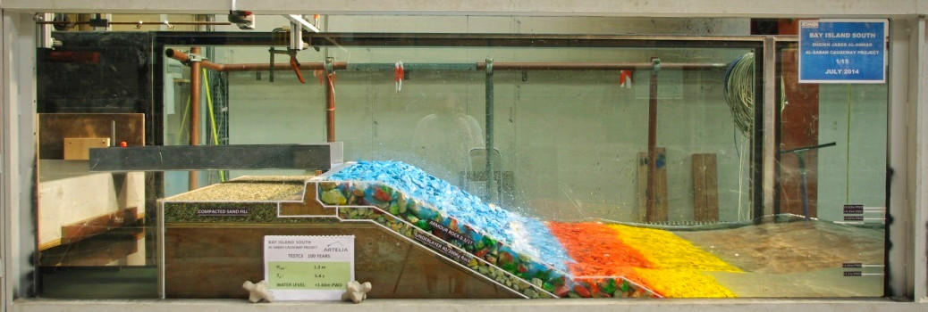 Protection of the reclaimed area in a wave flume | Artelia Hydraulics